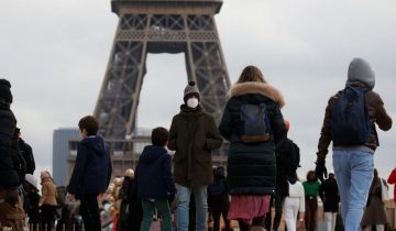 Viajeros de EE.UU a Francia deberán aislarse durante 10 días