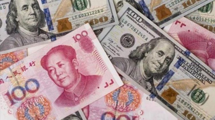 Arabia Saudita considera sustituir el dólar por el yuan