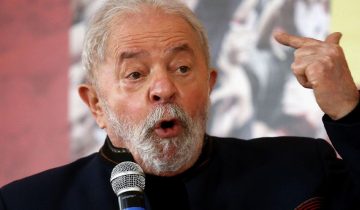 Lula llama “estúpido” a Bolsonaro tras conceder indulto a un diputado